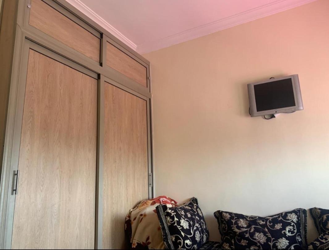 Adorable Apartamento A 8 Min Del Aeropuerto De Casablanca,Wifi Ultra Rapido Y Parking Gratis Derroua Dış mekan fotoğraf